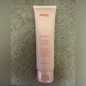 Toty balancing cleansing gel face product